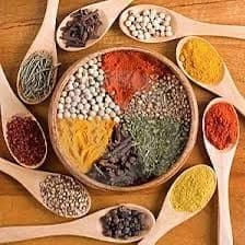 
  Aromatyczne przyprawy, które wzbogacą każde danie. Intensywny smak i naturalna świeżość.